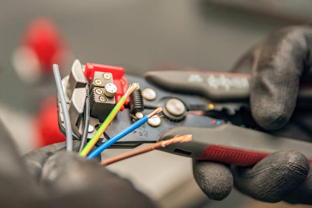 Best Commercial Electrician Services  in Livingston, CA